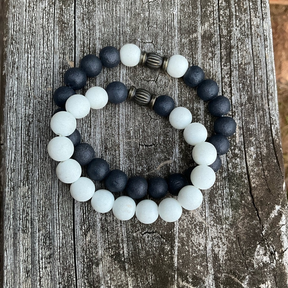 Hand Crafted Couple's Navy White Stone Beaded Bracelets Lava Stretch - Picture 10 of 10